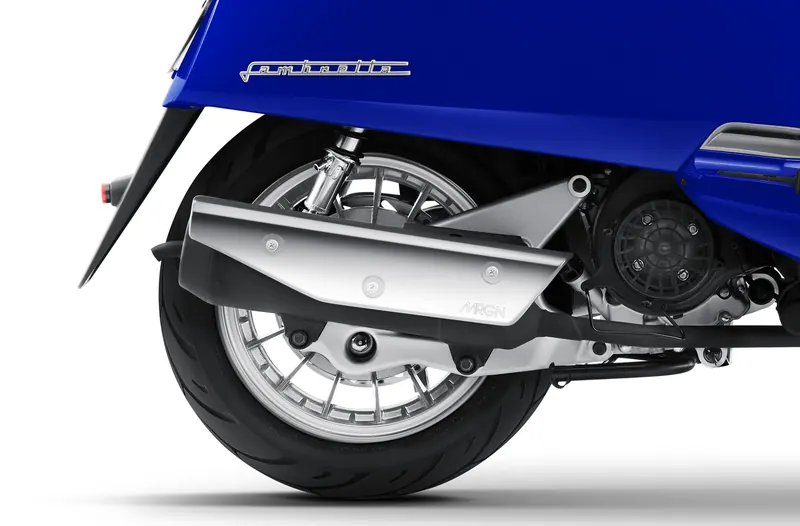 Lambretta V200 Special Monotone 6