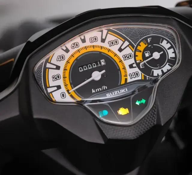 Suzuki Skydrive Sport 6